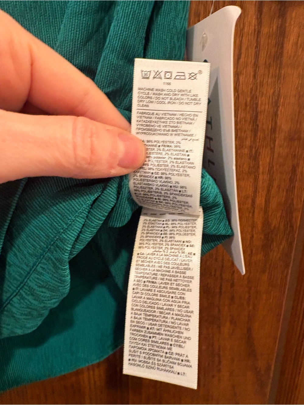Athleta $99 NWT Echo Top Short Sleeve Button Up Teal Green XS P2P 19” L 21” - Picture 8 of 13